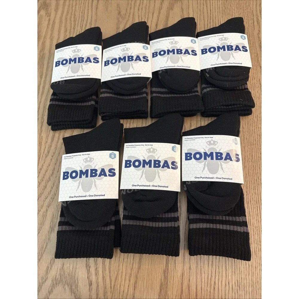 New 7 Pairs Bombas Black Ankle Socks Small (Fits Youth Sizes 9-4) (Womens 4-7.5)